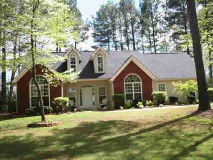 $179,900
Single Family Residential, Ranch - Newnan, GA