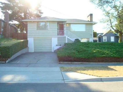$179,999
Tacoma Real Estate Home for Sale. $179,999 3bd/1.50ba. - Vanessa Parker of