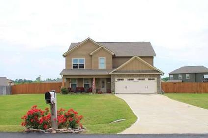 $182,500
Welcome to Autumn Lakes. Four BR / 2.5 BA. Formal Dining Room with chair rail