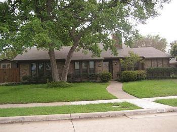 $184,900
Carrollton 4BR 3BA, Great drive up appeal with lots of