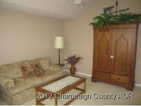 $184,900
Champaign 3BR 2BA, Updated home with hardwood flooring.