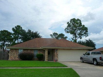 $184,900
Houma 3BR 2BA, Living area is 1541+/- sq. ft.Great home in