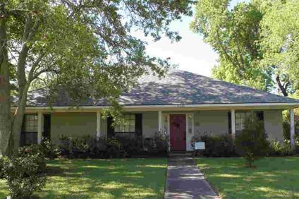 $185,000
Baton Rouge 3BR 2BA, LOCATION, LOCATION! EASY ACCESS TO