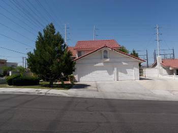 $185,000
Las Vegas 3BR, Great Home!!! Show to Sell!!!