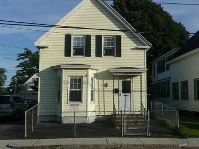 $185,000
Lovely Colonial in great family neighborhood!