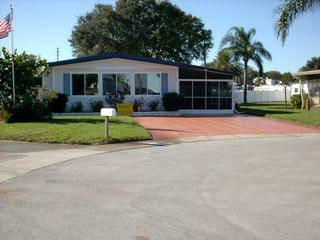 $185,000
Palm Harbor 2BR 2BA, UP-DATED THRU-OUT AND READY FOR YOU TO
