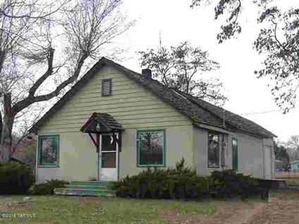$185,000
Yakima Real Estate Home for Sale. $185,000 2bd/1ba. - Pat Lawler of