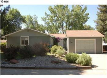 $186,500
Darling pristine ranch with beautiful large back yard