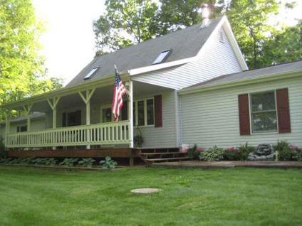 $189,000
Great Country Home (Springville, IN) $189000 3bd 1754sqft