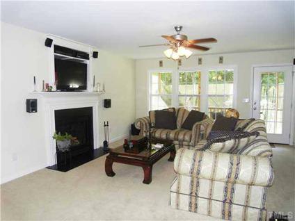 $189,900
Angier 3BR 2.5BA, LOADED WITH EXTRAS! Special upgrades