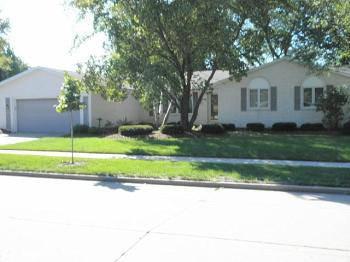 $189,900
Appleton 4BR 3BA, N. spacious ranch on mature treed site!