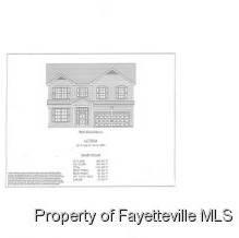 $189,900
Fayetteville 4BR 3BA, -THIS OPEN PLAN HAS A TWO STORY FOYER