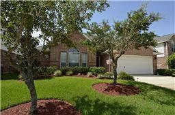 $189,900
Gorgeous 1 story, 3BR home, wood floors, dining, study- Pearland