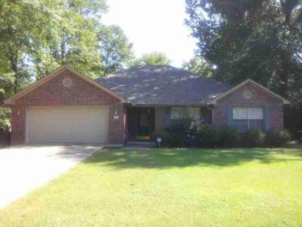 $189,900
Little Rock 3BR 2BA, Enter into a spacious foyer that leads