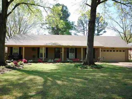 $189,900
Residential/Non-Condo, Traditional - GERMANTOWN, TN