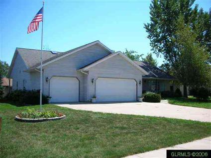 $189,900
Ripon 3BR 2BA, Beautifully landscaped and well maintained