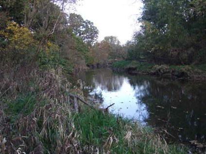 $190,000
1.25 wooded acres, chi water, on creek and golf course