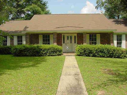 $191,900
Dothan Real Estate Home for Sale. $191,900 4bd/2ba. - Nell Elert of