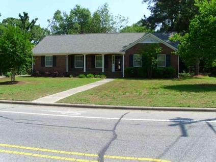 $192,250
GREENVILLE Real Estate Home for Sale. $192,250 3bd/2ba. - Ray Harrington of