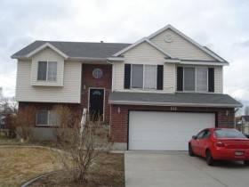 $193,000
Kaysville 4BR 2BA, Wonderful South facing home in move in