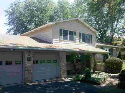 $193,456
Carlisle 3BR 1.5BA, Great location. This updated home is
