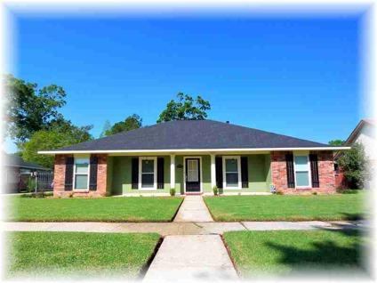 $194,900
Baton Rouge 2BA, RENOVATED!!! Beautifully updated home with
