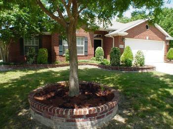$194,900
Plano 3BR 2BA, Here's the one you've been waiting for!