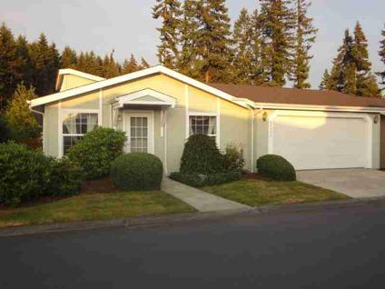 $195,000
Maple Valley Real Estate Home for Sale. $195,000 2bd/2ba. - Carolyn Urakawa