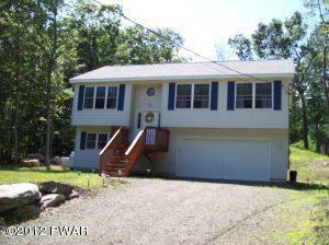 $195,000
Milford, Spacious, Open & Bright featuring 3 BR's, 2.5 BA's