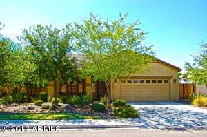 $195,000
San Tan Valley 3BR 2BA, Situated on an Oversized Lot Former