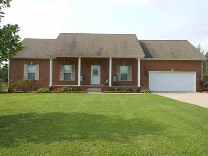 $196,000
Clarksville Real Estate Home for Sale. $196,000 3bd/2ba. - Kandy Clinard