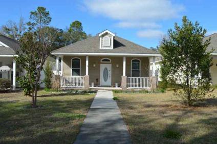 $199,000
Just like new! One owner home in Riverside now for sale! Three BR