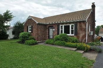 $199,000
Phoenixville 2BR 1BA, Welcome to 427 Egypt Road