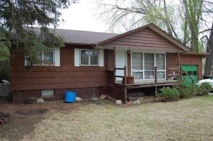$199,000
Sidney, This 4 bedroom 2 bath home is tucked away on a nice