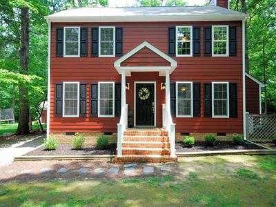 $199,000
Stunning, Completely Renovated Home in Midlothian!