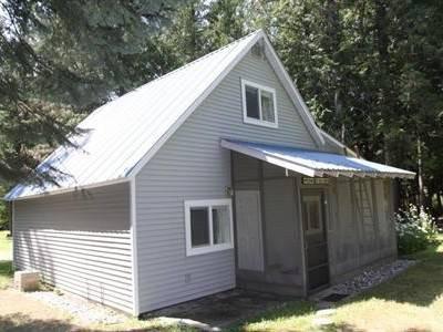$199,500
Waterfront Home on the Pend Oreille River