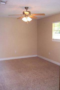 $199,900
Baton Rouge 3BR 2BA, This Darling Home in Old South has been