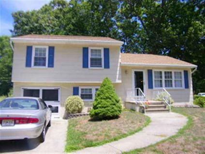 $199,900
Cape May 3BR 2BA, Single Family in North