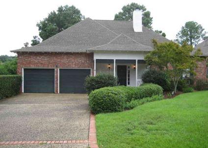 $199,900
Hattiesburg 2BA, This Lakeshore home features a 3 bedroom