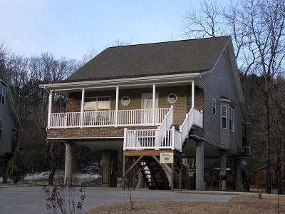 $199,900
River front cottage along Little Pigeon River