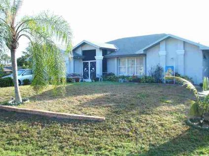 $199,900
Single Family - FORT MYERS, FL