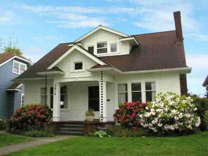 $199,950
Everett Real Estate Home for Sale. $199,950 3bd/One BA. - Barbara Lamoureux of