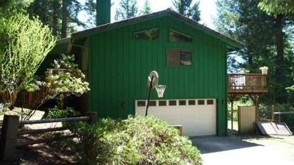 $199,999
Grants Pass 3BR 2BA, This wooded, private retreat is the
