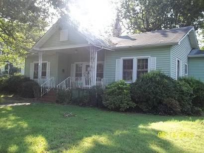 $19,900
Shelby 3BR 2BA, FOR DETAILS CALL [phone removed]