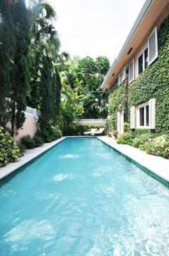 $1,025,000
single family home coconut grove