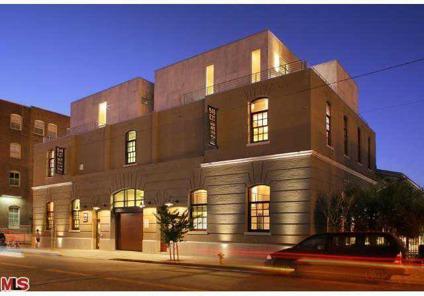 $1,150,000
Condominium, Architectural (N) - Los Angeles (City), CA