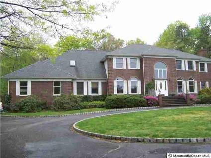 $1,150,000
Freehold 5BR 4.5BA, Located on the Colts Neck border this