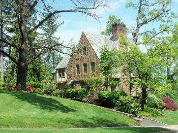 $1,150,400
Montclair 6BR 4.5BA, This fabulous Tudor home is beautifully