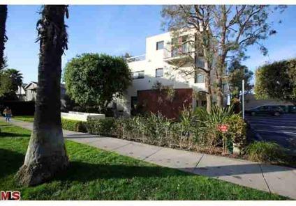 $1,199,000
Condominium, Contemporary - Santa Monica, CA