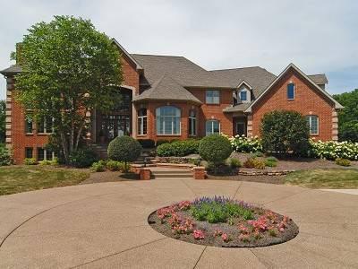 $1,199,900
Elegant Estate Home